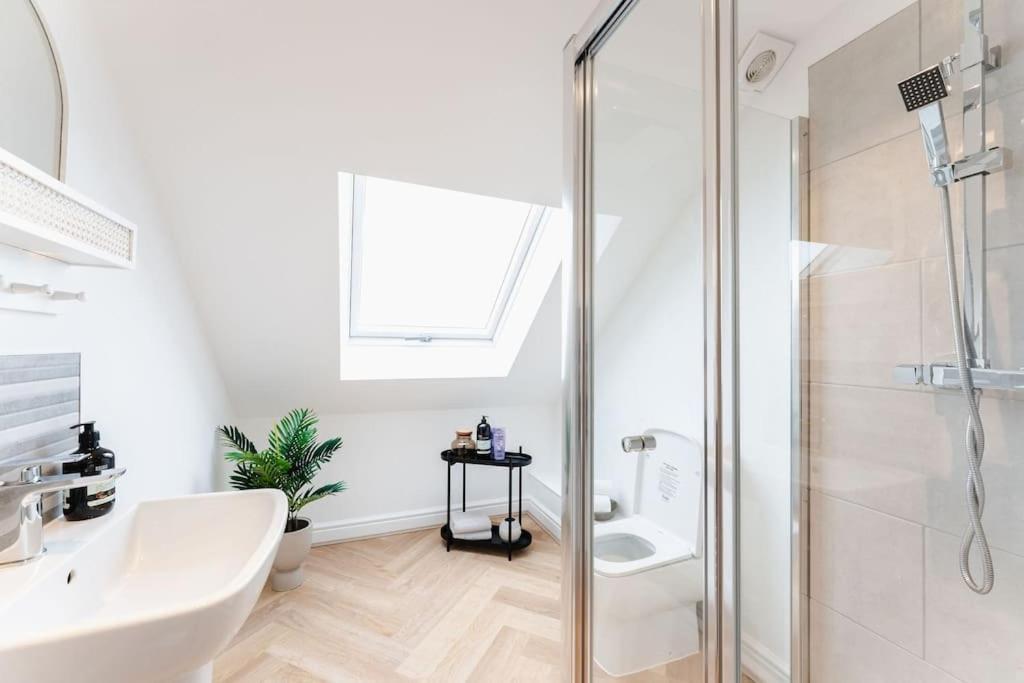 Boutique Apartment - Mazerystays Exley Ngoại thất bức ảnh