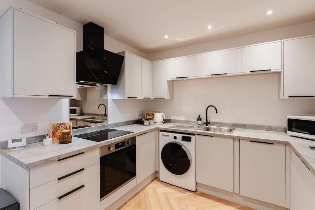 Boutique Apartment - Mazerystays Exley Ngoại thất bức ảnh